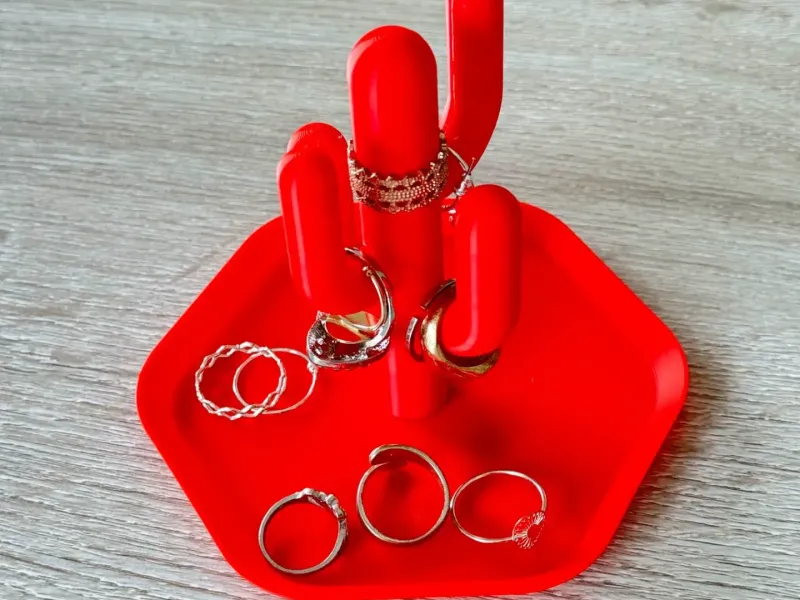 Ring holder