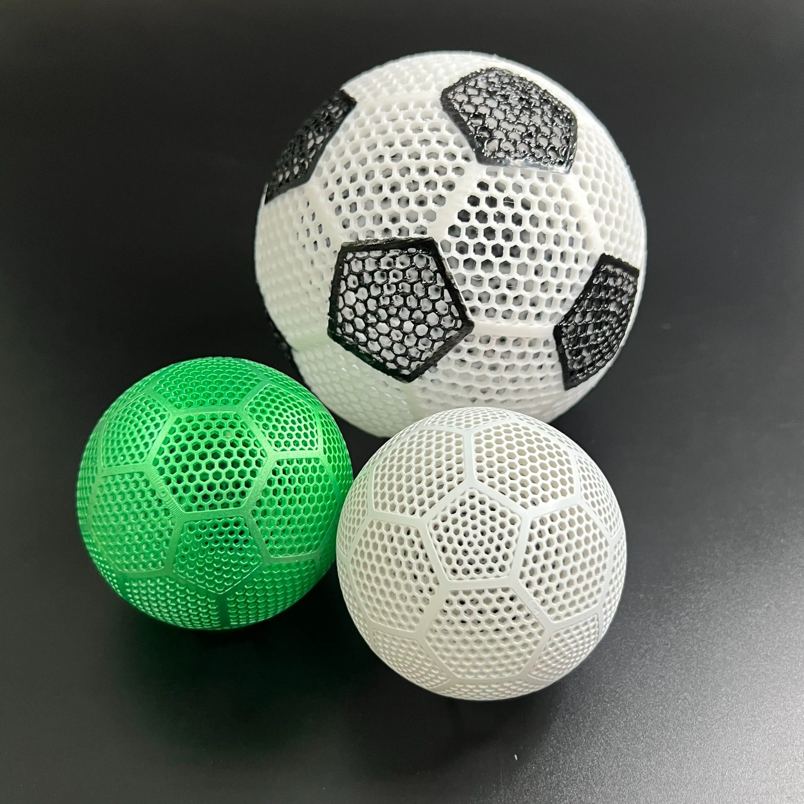 AIRLESS FOOTBALL - SOCCER BALL