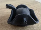 Pirate hat-1