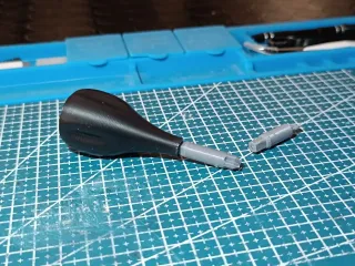Screwdriver with two inserts