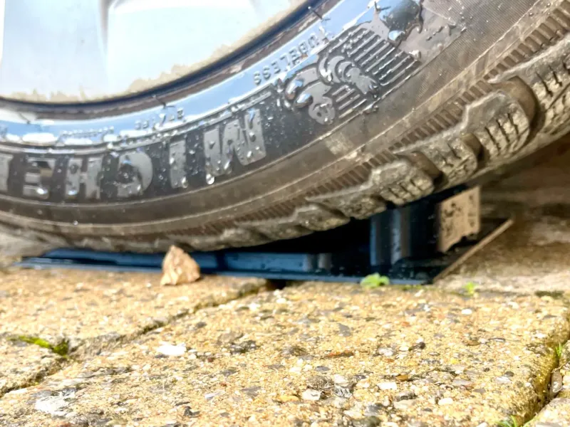 Tyre-Up - Limpeza e Tratamento de Pneus Mais Fáceis e Guia para Mangueira