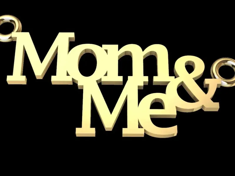 Mom and Me pendant