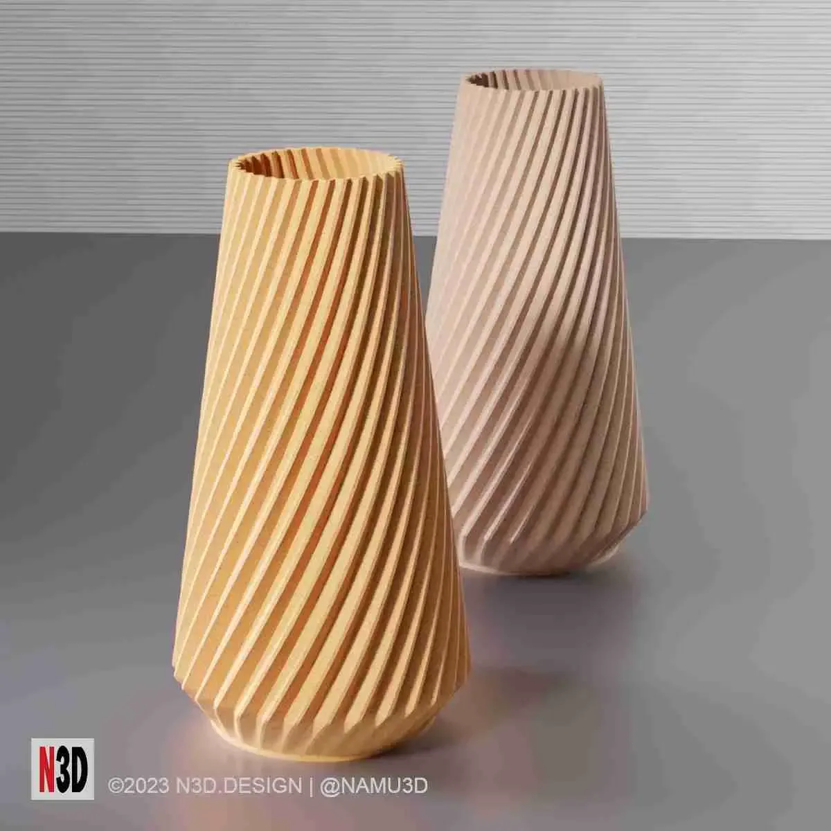 Vase 0021 B - Sharp twisted vase