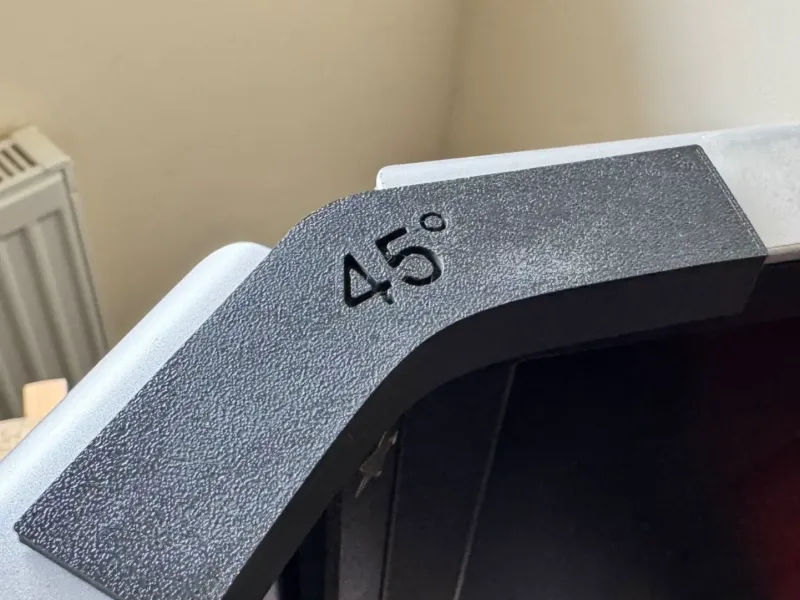 Template to align monitors at 30° / 45° / 60° to each other