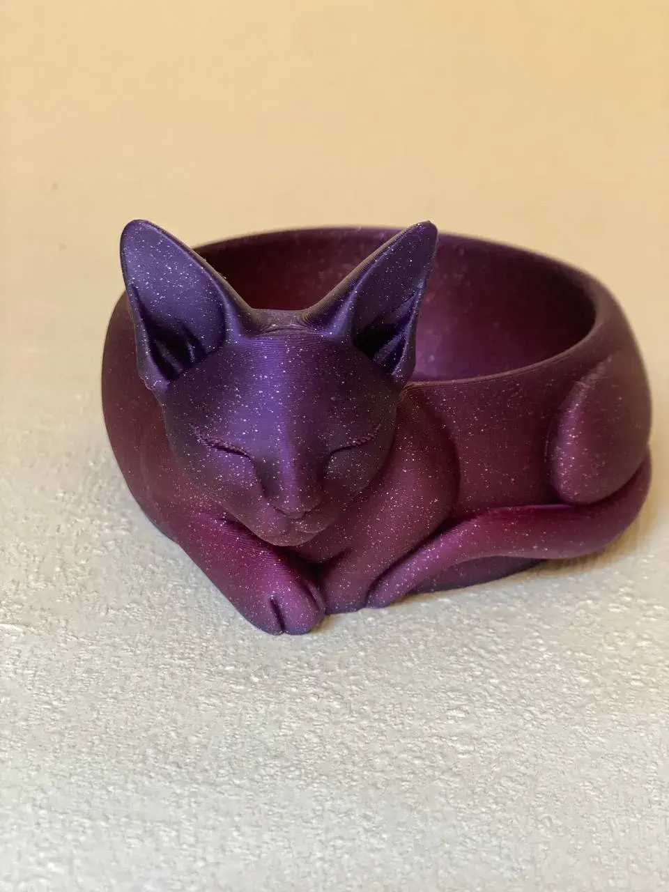 Siam cat bowl