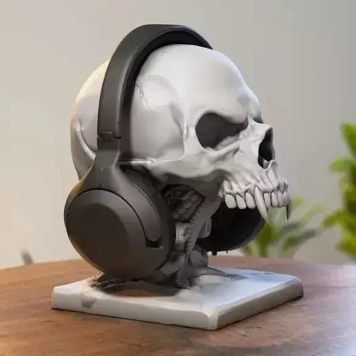 Vampire skull headphones stand
