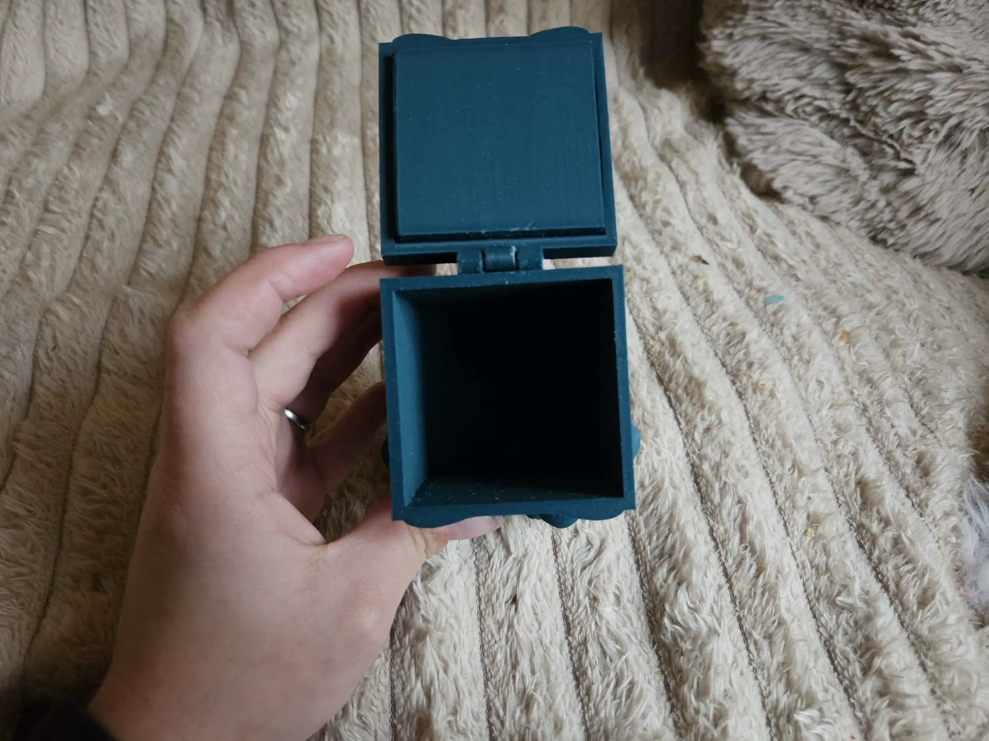 bluey gift box, storage, cute present toy