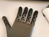 Articulated robot hand keychain (print in place)-2