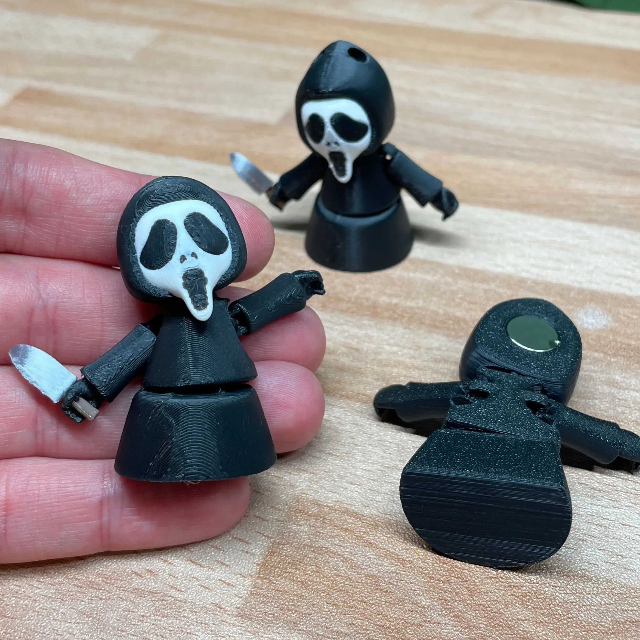 3D Printable Ghost Face Mini Articulated Flexi