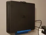 Playstation 4 slim. Wall mount-6