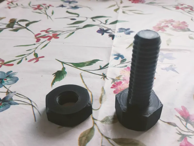 tornillo arandela