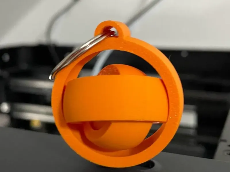Fidget spinner keychain