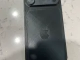 2 iPhone 17 Pros-1