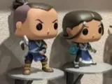 Pop figure stand-0