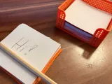 Notepad stand-0