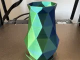 Low Poly Vase-2