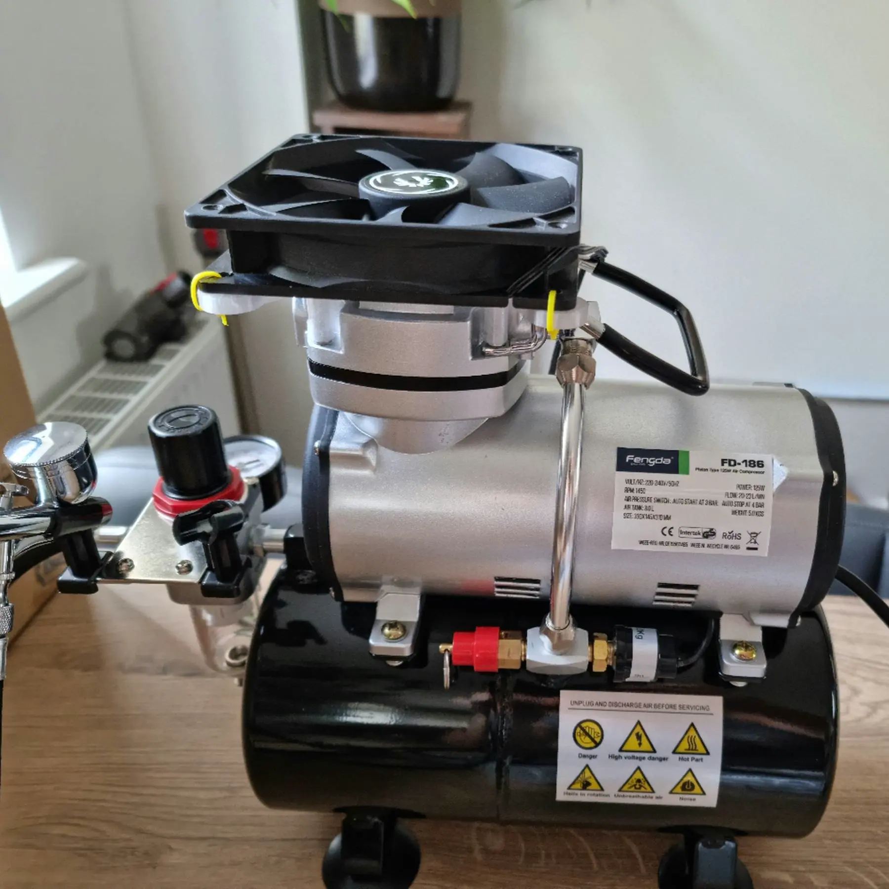 Airbrush Compressor 120mm Fan Bracket