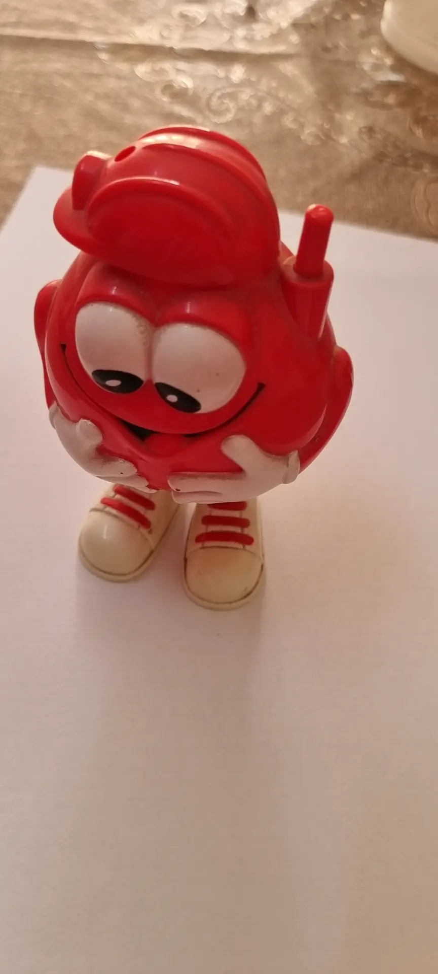 m&m