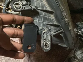Kia cerato headlight bracket