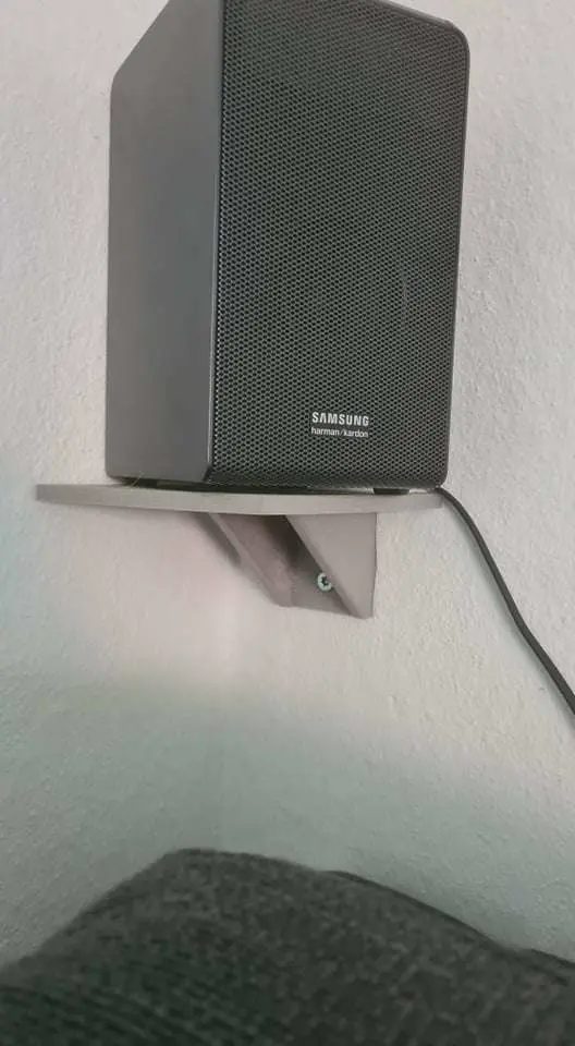 speaker wall mount