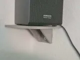 speaker wall mount-0