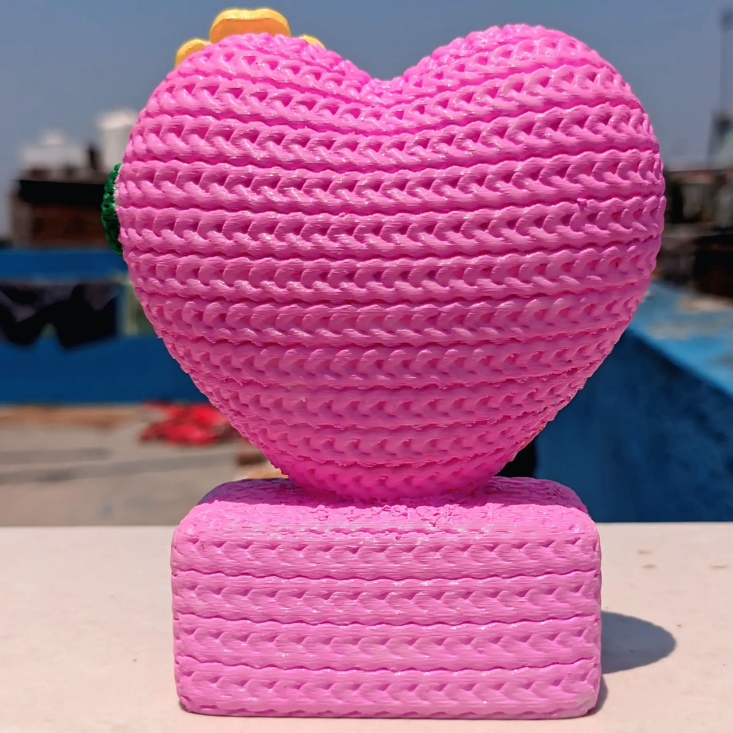 Knitted Mothers Day Heart (cute)