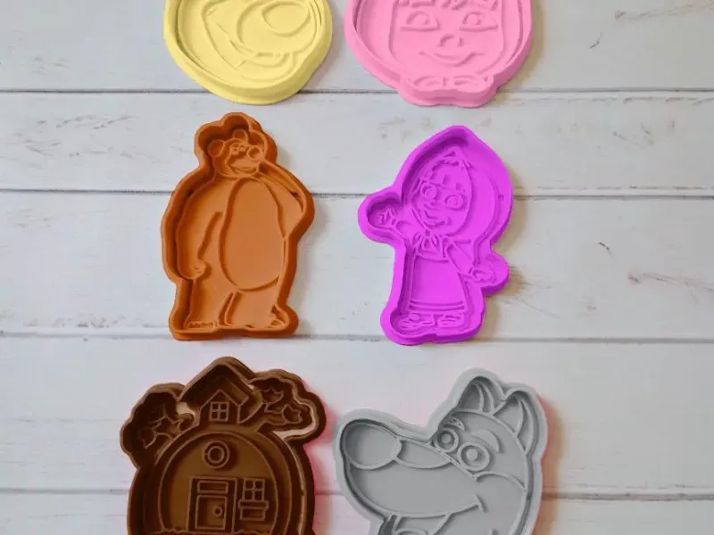 MASHA Y EL OSO CORTANTE DE GALLETAS