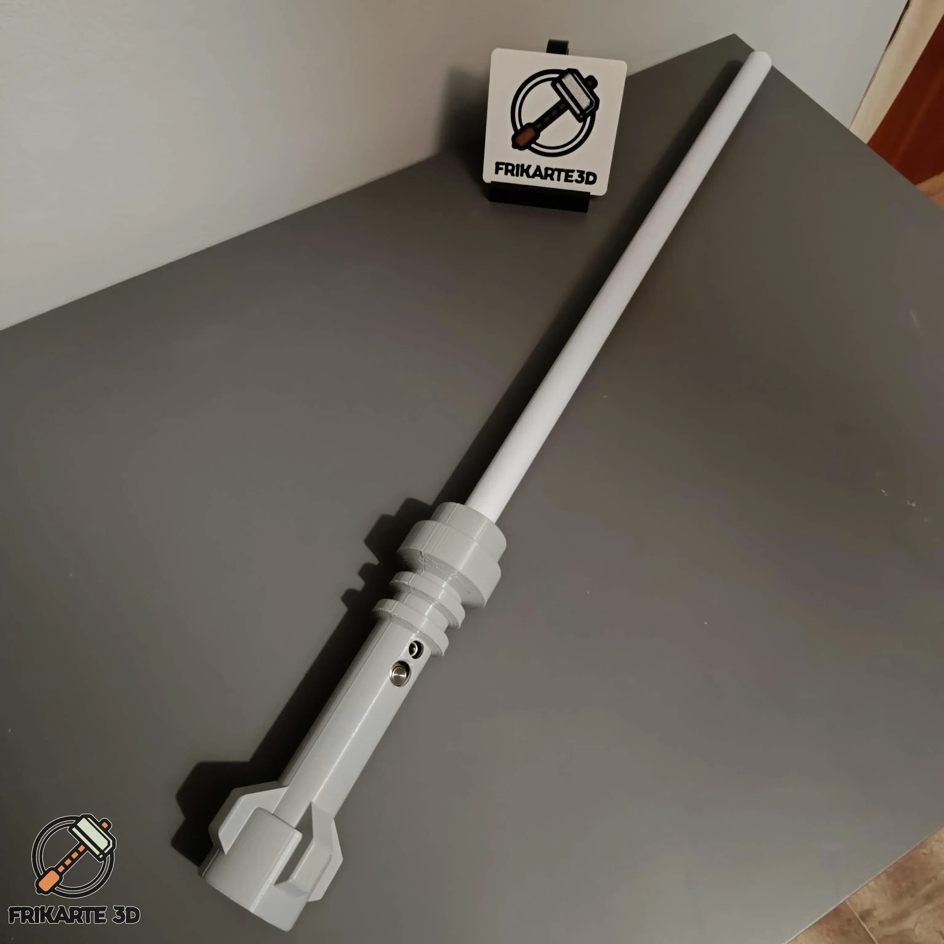 BrickSaber: LEGO-Inspired Functional Lightsaber