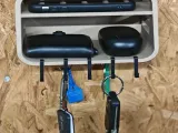 Wall organiser with hooks-3