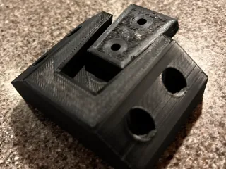 Universal Handgrip Mount