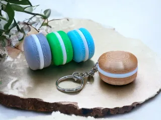 Macaron keychain 