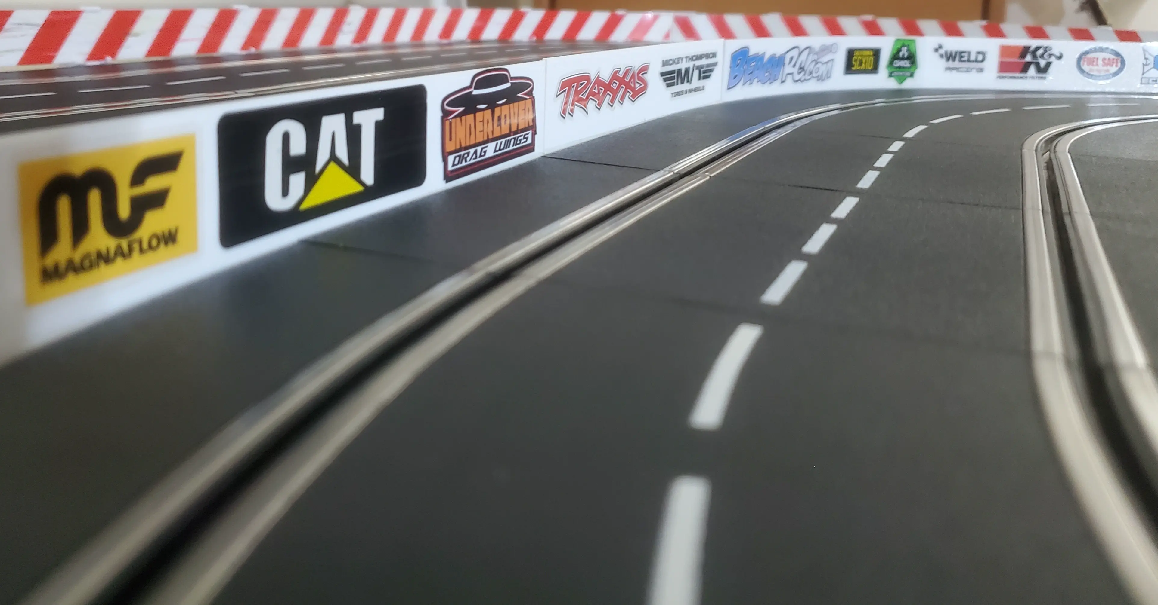 1/32 Carrera slot car track guardrails