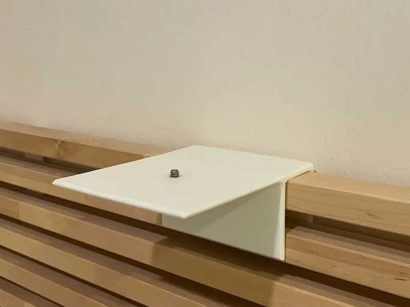 Support de projecteur pour le lit IKEA MANDAL