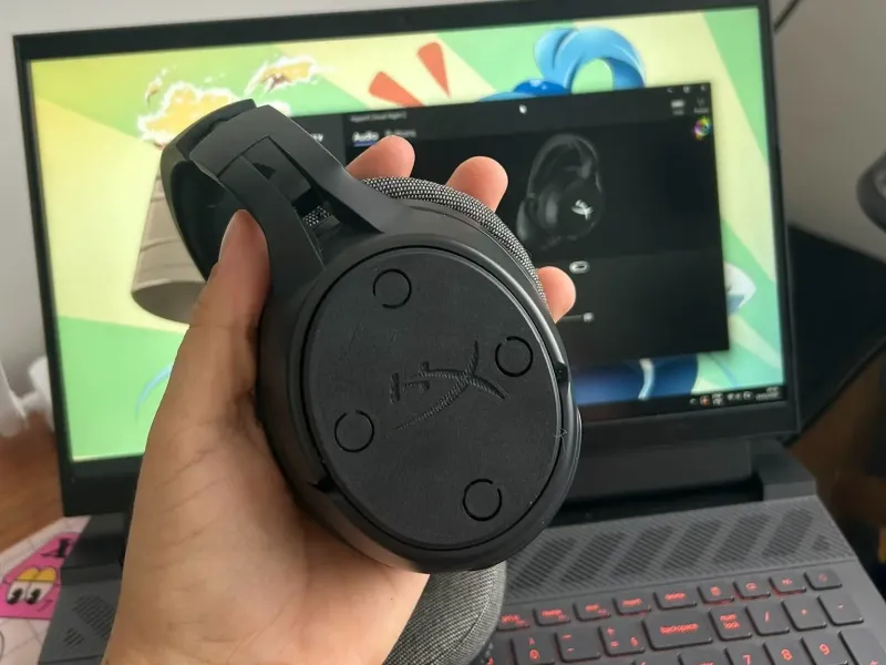 HyperX Cloud Flight S Side Button Cover Replacement