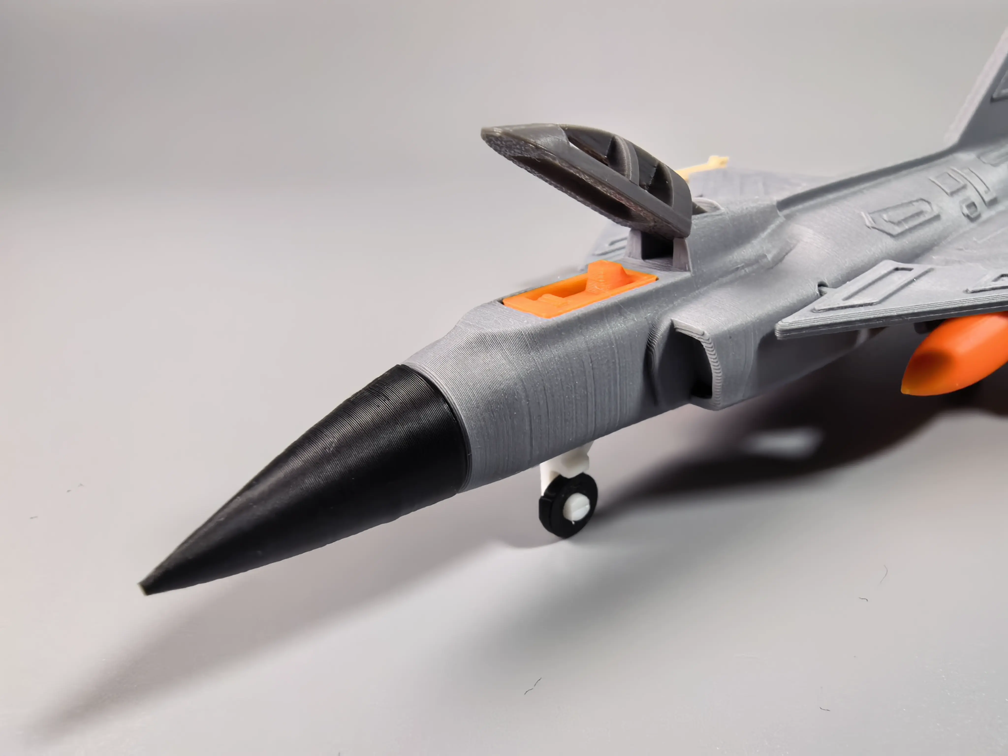 JAS-39鹰狮战机- Creality Cloud 3D Model | 3Drop