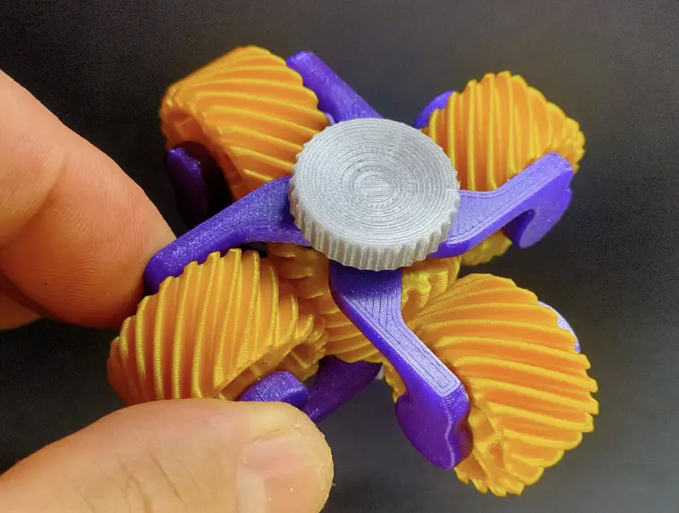 Inverted Gear Spinner