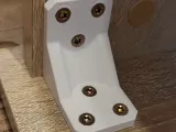 Corner bracket-0