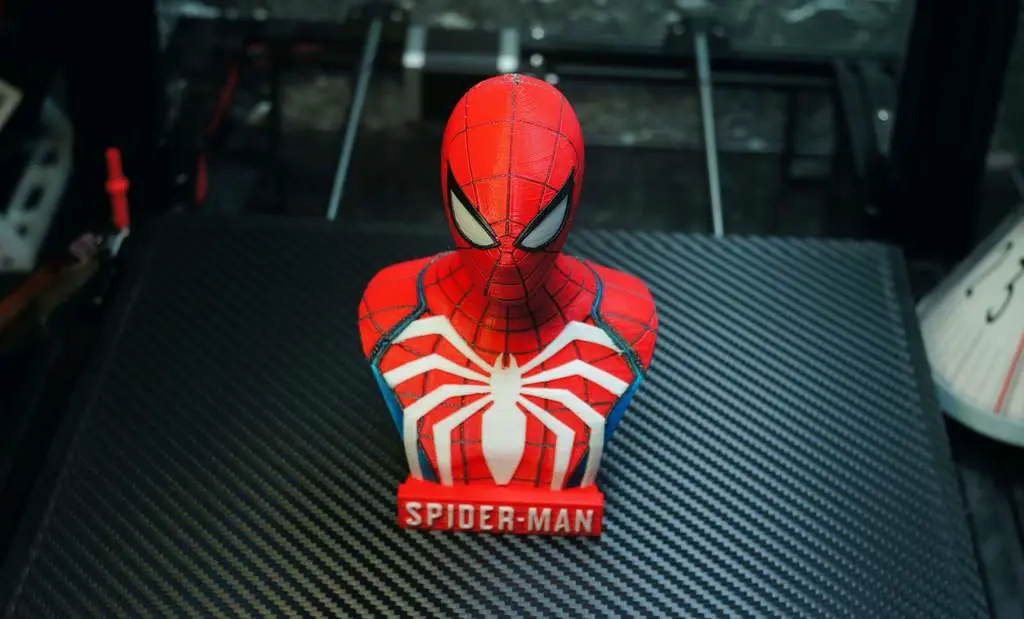 Multicolour Spider-Man PS4 Bust - Advanced Suit MMU