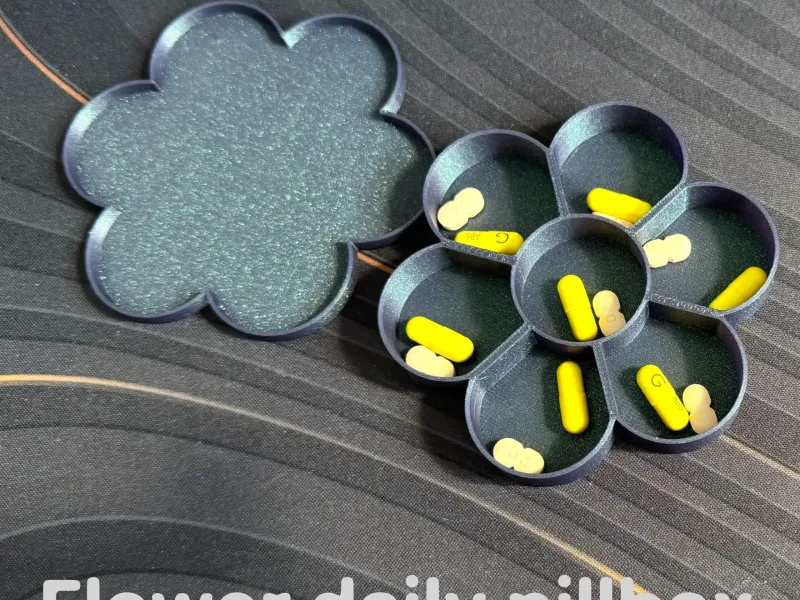 Portapillole giornaliero a forma di fiore