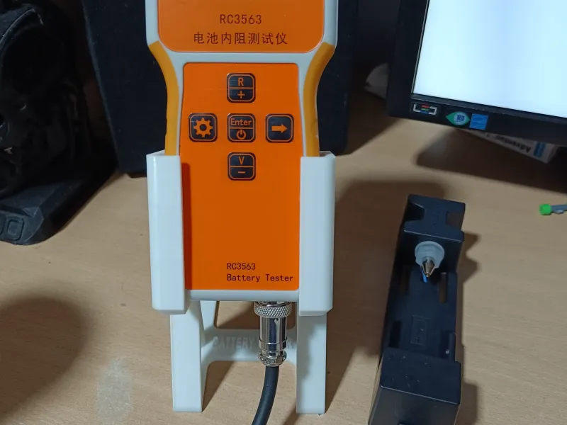Soporte Tester Baterias RC3563 / Battery Tester RC3563 Stand