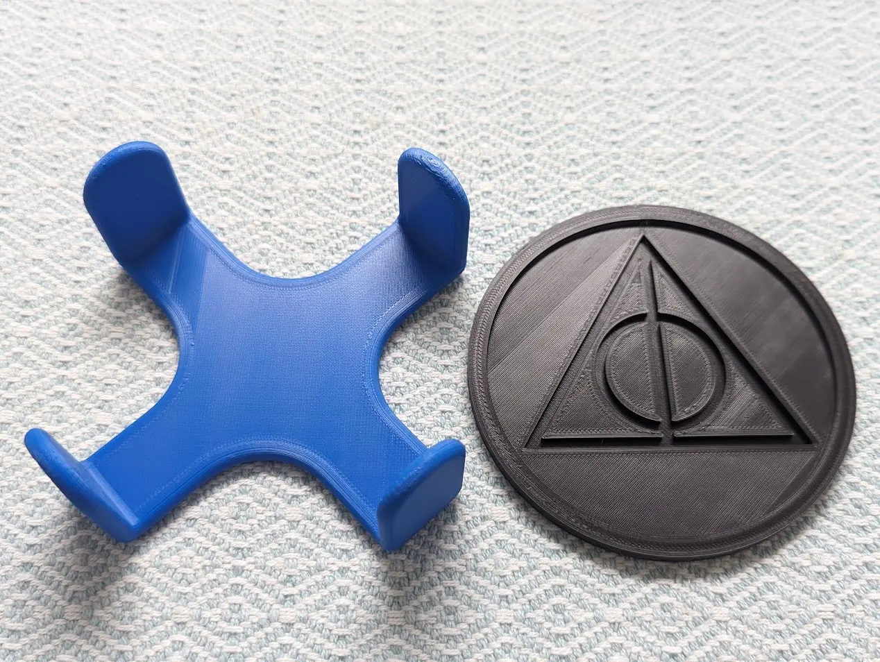 Suporte de montanha-russa Harry Potter Relíquias da Morte (capacidade para 6)