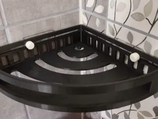 Bathroom shelf
