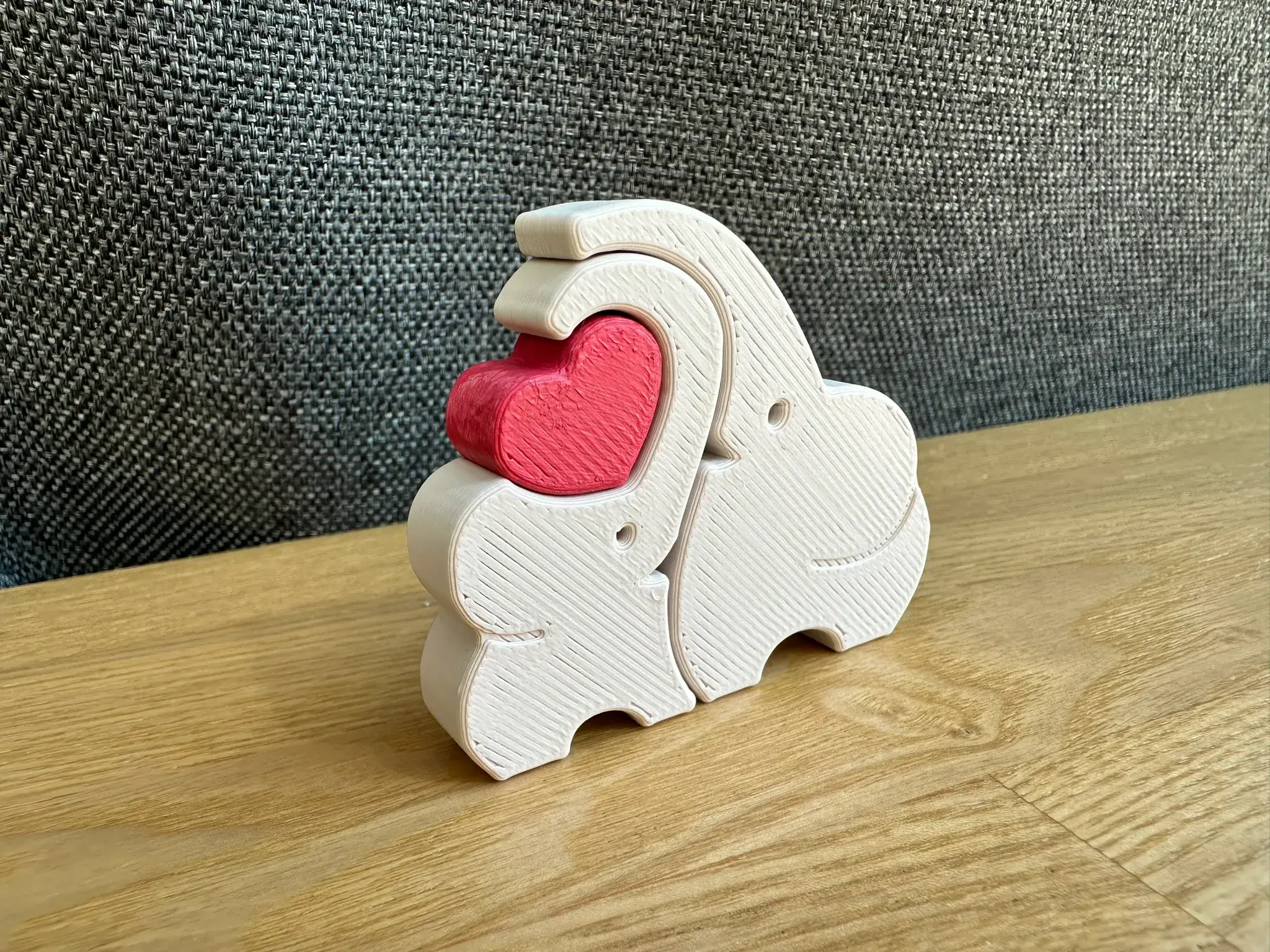 Moederolifant en babyolifant met hart