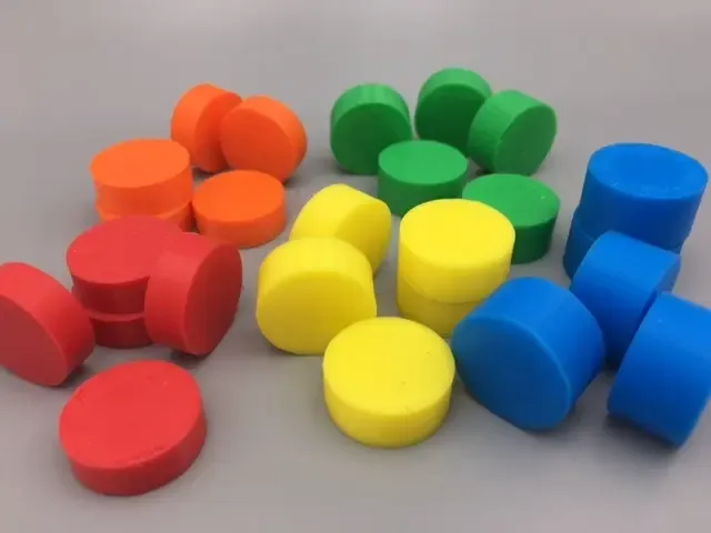 Pièce cylindrique à trois faces