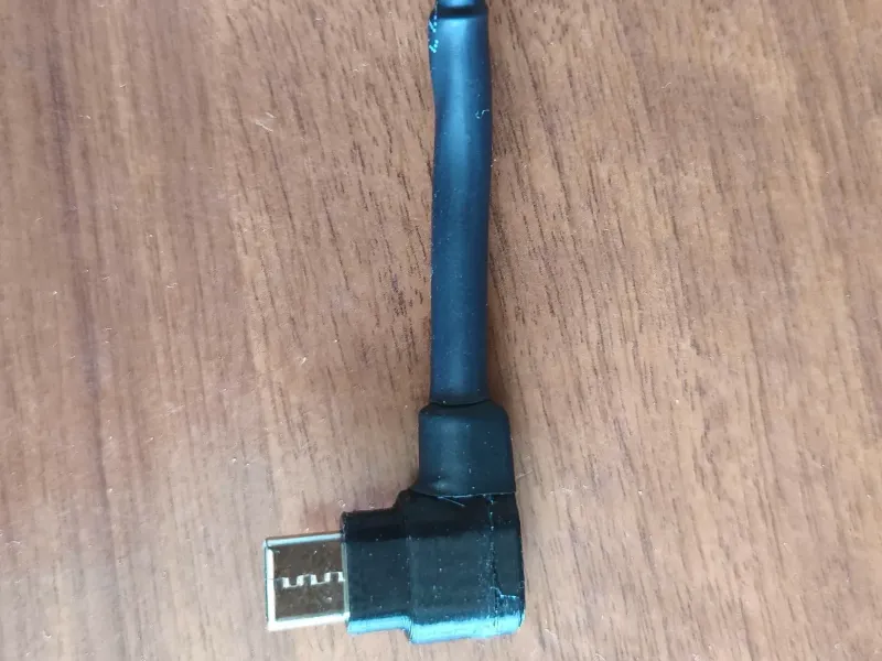 Connettore USB Type C a 90 gradi