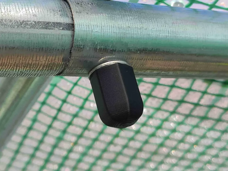 M6 nut cap (2 lengths)