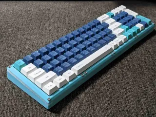MECHANICAL KEYBOARD - 65% PLUS NUMPAD