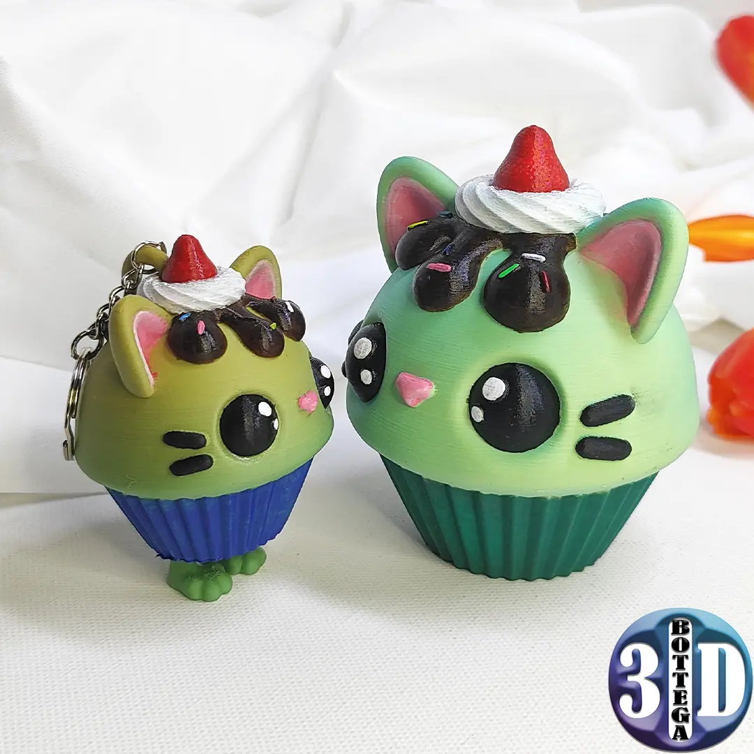 Meringa, Kitty Cupcake, pop out feet, keychain