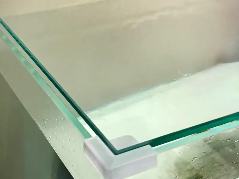 水族箱扩散器玻璃转角支架 - 带软管通道 -