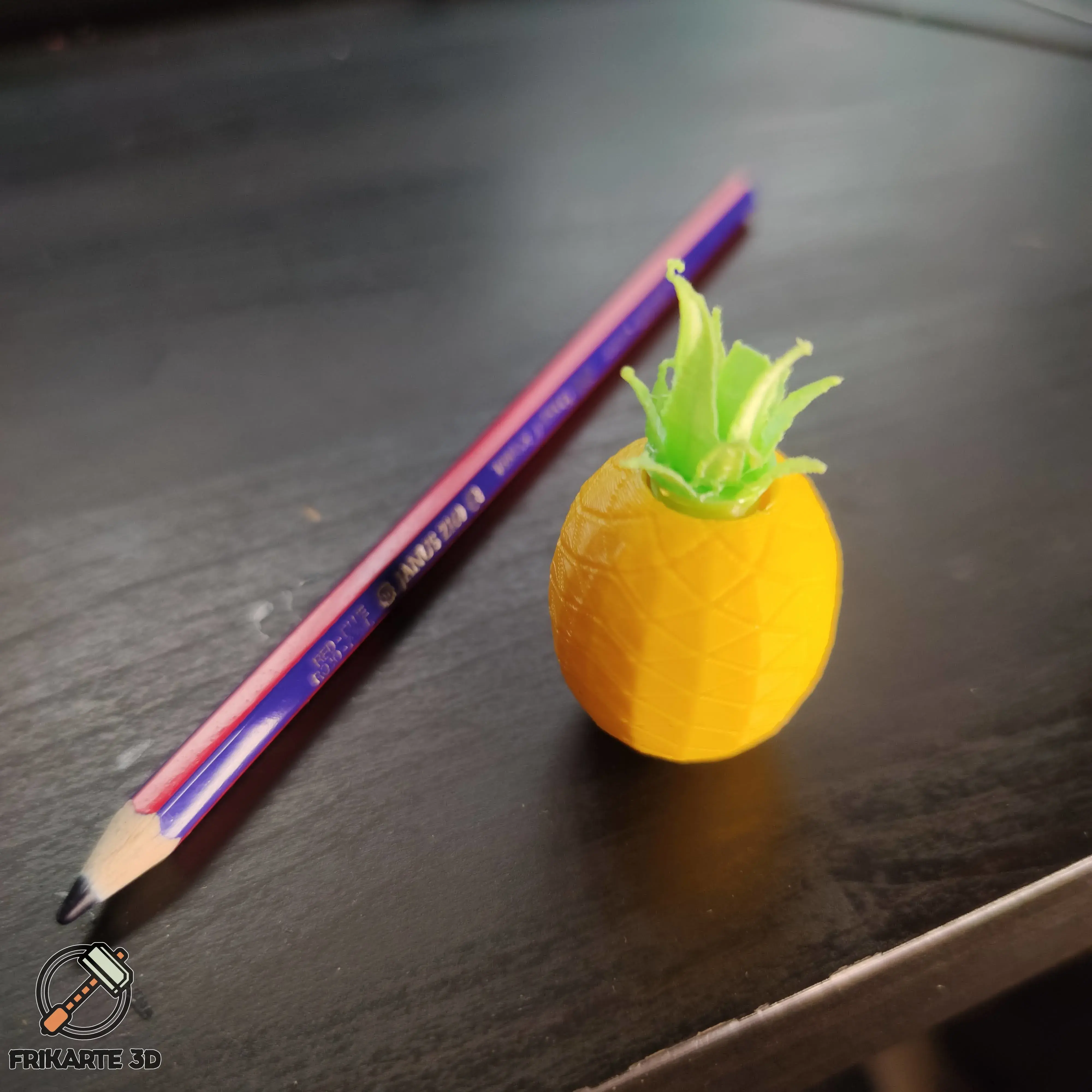 Pineapple Pencil Spinner